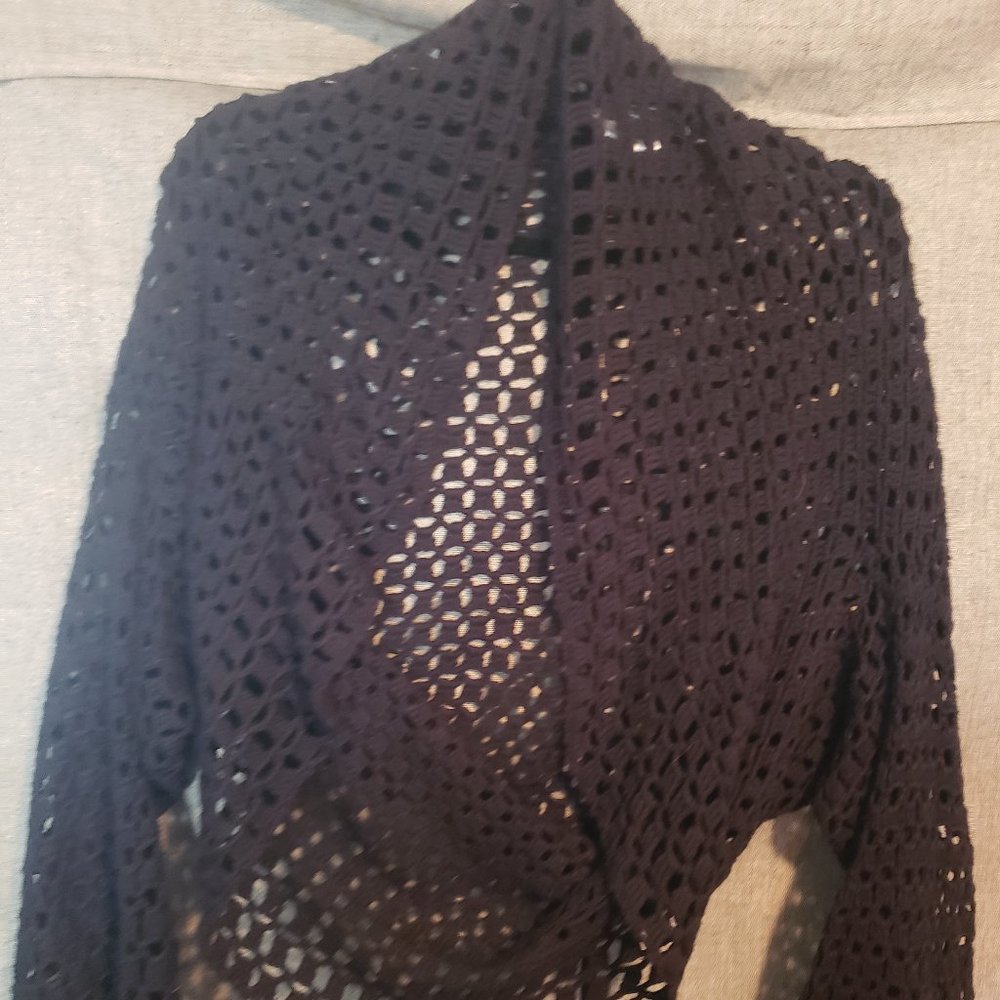 Lightweight bell-sleeve cardigan